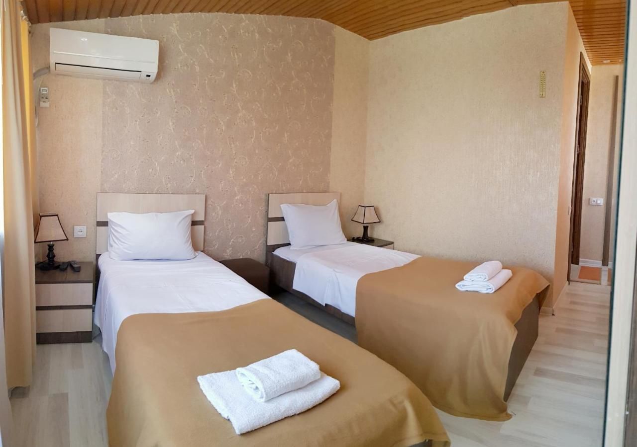 Отель Bonus Hotel Тбилиси-43