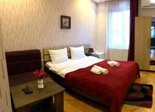 Отель Bonus Hotel Тбилиси Двухместный номер Делюкс с 1 кроватью и видом на город-2