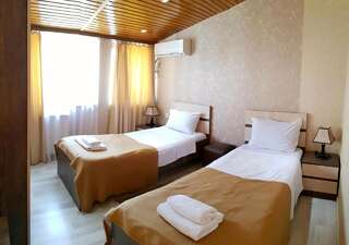 Отель Bonus Hotel Тбилиси Двухместный номер бизнес-класса с 2 отдельными кроватями-3